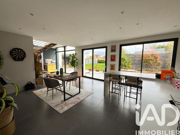 Maison à vendre 8 pièces 179 m² Saint-Saulve