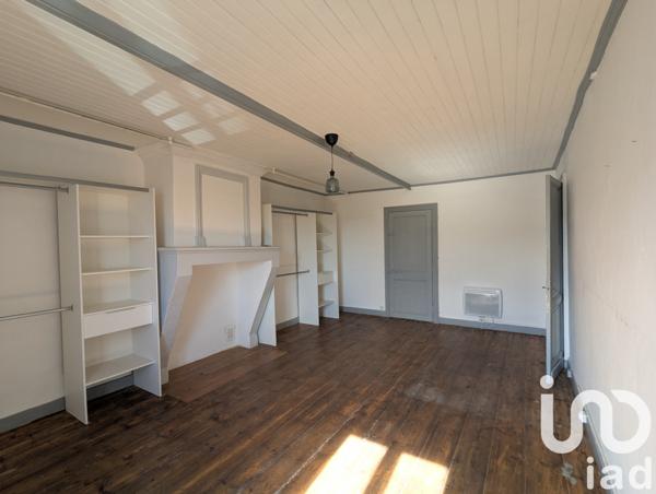 Maison à vendre 10 pièces 215 m² Langoiran