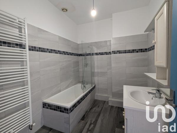 Maison à vendre 10 pièces 215 m² Langoiran