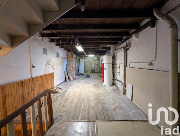 Maison à vendre 10 pièces 215 m² Langoiran