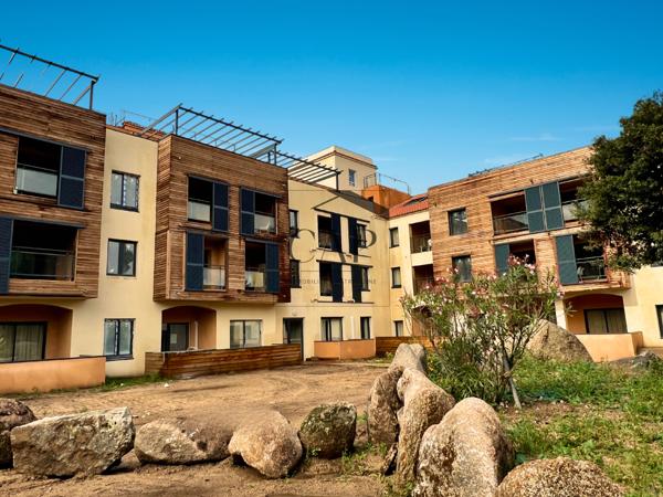 Pianottoli-Caldarello (20131) Grand T4 avec terrasse – Confort et élégance en bord de mer - piscine & plage