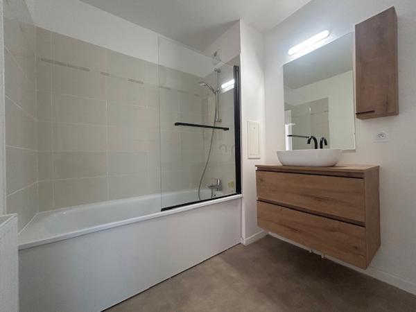 Athis-Mons (91200) ATHIS MONS - Appartement de standing de 5 pièces - 85m2 - Balcon - Exposition Sud