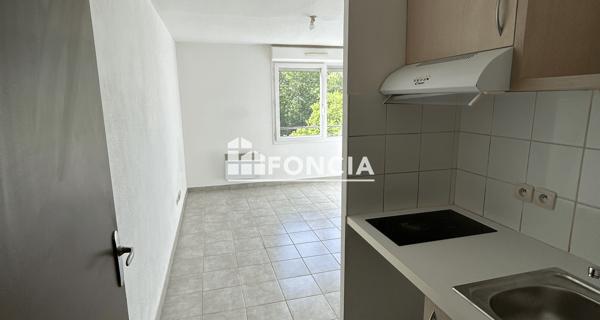 Location Studio 20.45 m² - Le Pontet 84130