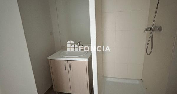 Location Studio 20.45 m² - Le Pontet 84130