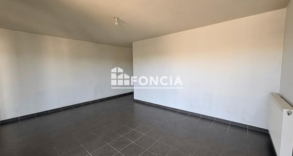 Location Appartement 3 pièces 60.3 m² - Montfavet 84140