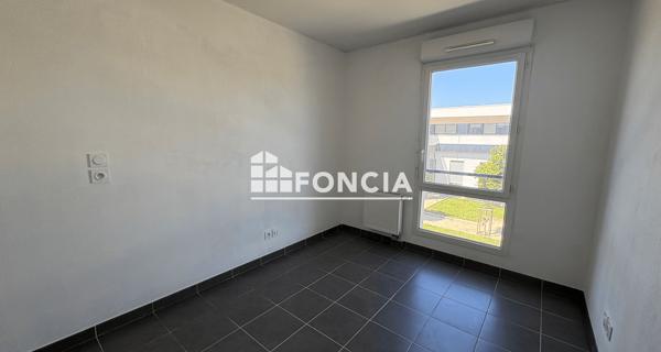 Location Appartement 3 pièces 60.3 m² - Montfavet 84140