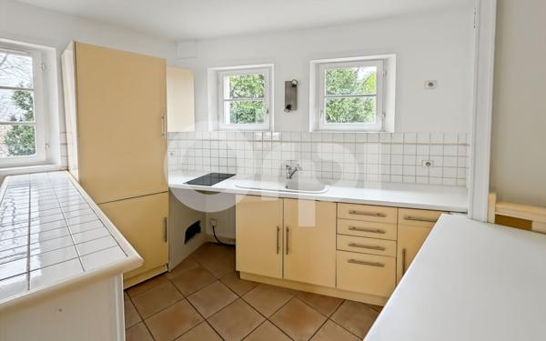 Appartement à louer    3 pièces •  Ully-Saint-Georges