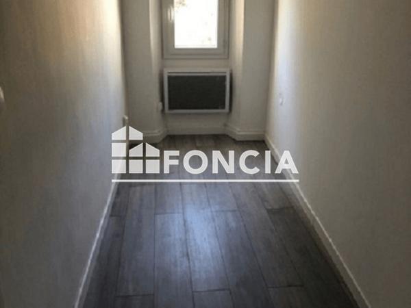Location Appartement 2 pièces 51.37 m² - 66 AVENUE DES ALLIES Roquevaire 13360