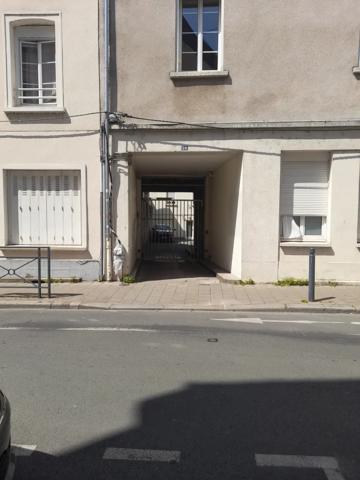 3616LP - Vente Parking ANGERS