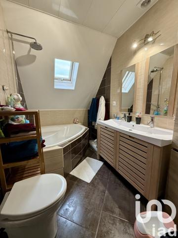 Maison 5 pièces de 90 m² à Folschviller (57730)