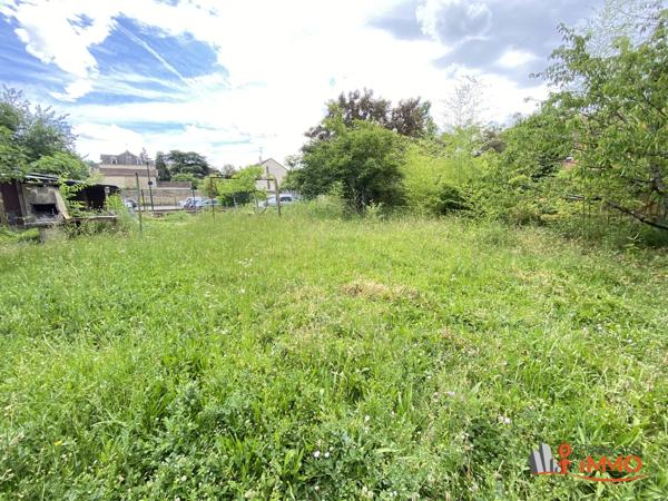 Terrain à bâtir – Emplacement d’exception au cœur de Bourgoin-Jallieu