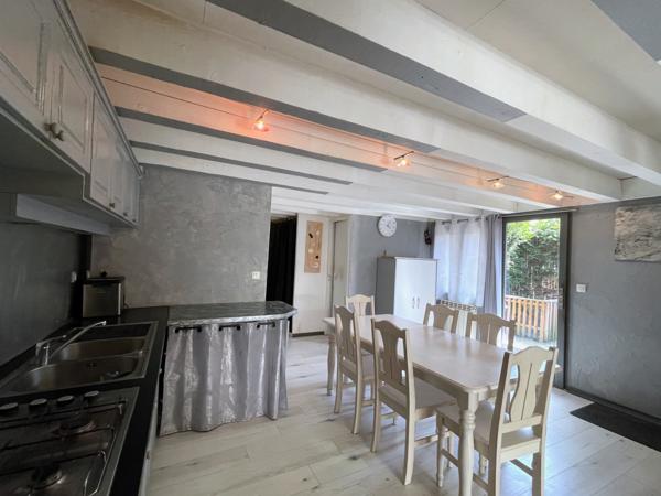 Entremont-le-Vieux (73670) Joli chalet avec vue dégagée et terrain - à 30 mn de Chambéry - au coeur du Massif de la Chartreuse