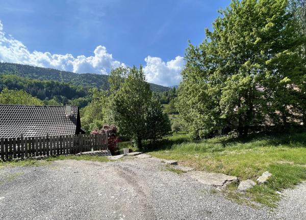 Entremont-le-Vieux (73670) Joli chalet avec vue dégagée et terrain - à 30 mn de Chambéry - au coeur du Massif de la Chartreuse