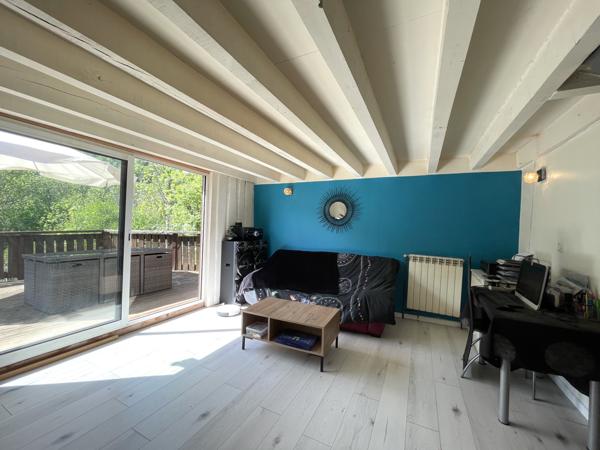 Entremont-le-Vieux (73670) Joli chalet avec vue dégagée et terrain - à 30 mn de Chambéry - au coeur du Massif de la Chartreuse