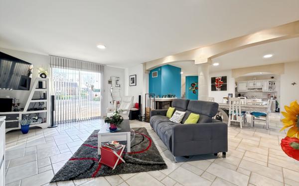 Maison à vendre    6 pièces • 165 m2 Thiviers