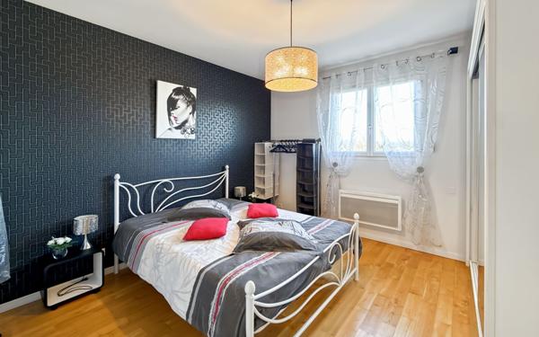 Maison à vendre    6 pièces • 165 m2 Thiviers