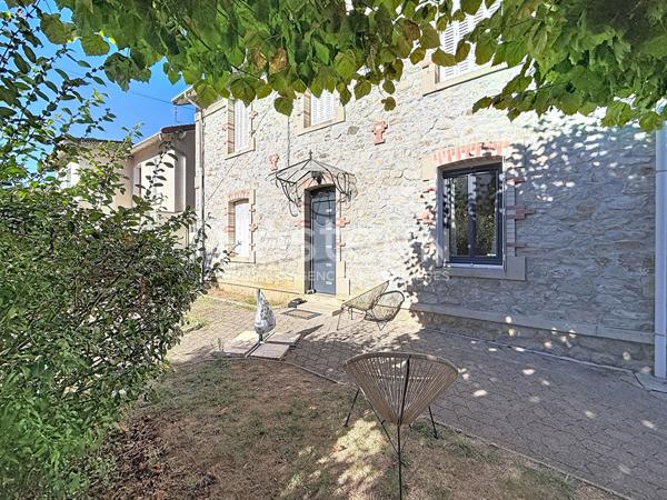 Maison 4 pièces 2 chambres à louer à Feytiat - garage et dépendance