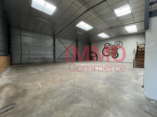 Location / Local Industriel / Bâtiment à Chauray (79180)