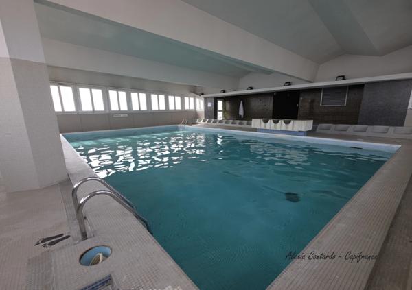 🌟 Rare à la vente : appartement 2 pièces de 43m² avec piscine – Paris 15e quartier Saint-Lambert