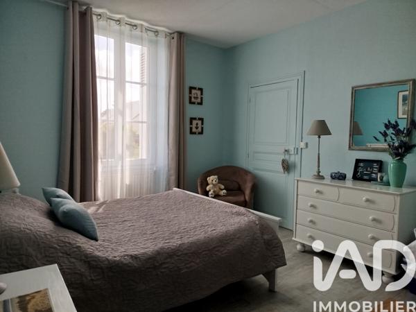 Maison à vendre 7 pièces 227 m² Chinon