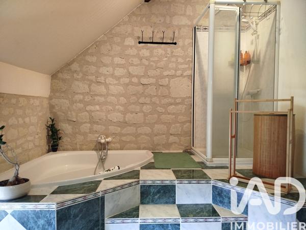 Maison à vendre 7 pièces 227 m² Chinon