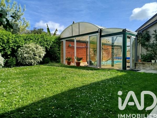 Maison à vendre 7 pièces 227 m² Chinon