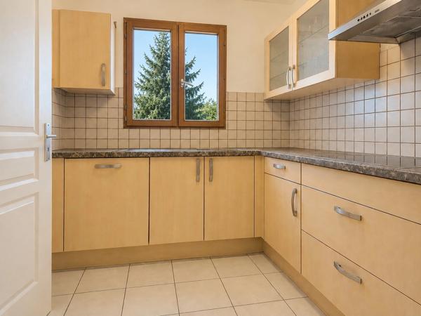 Maison mitoyenne 5 pièces – Cranves-Sales, proche Saint-Cergues (74)