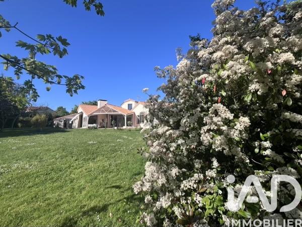 Maison à vendre 7 pièces 178 m² Chantonnay