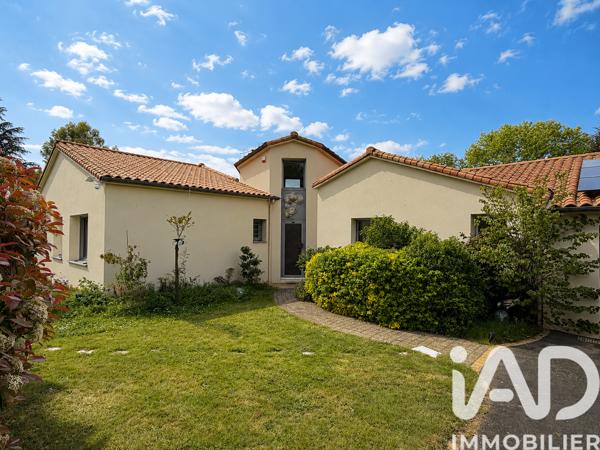 Maison à vendre 7 pièces 178 m² Chantonnay