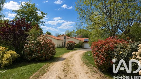 Maison à vendre 7 pièces 178 m² Chantonnay
