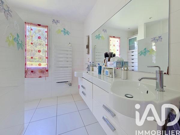 Maison à vendre 9 pièces 199 m² Quimperlé