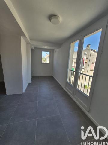 Immeuble à vendre 70 m² Trilport