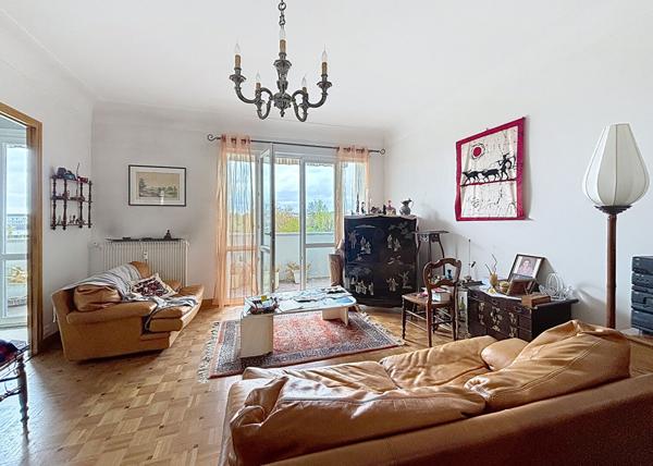 Appartement 3 pièces 80 m², ascenseur, stationnement, Montauban centre ville