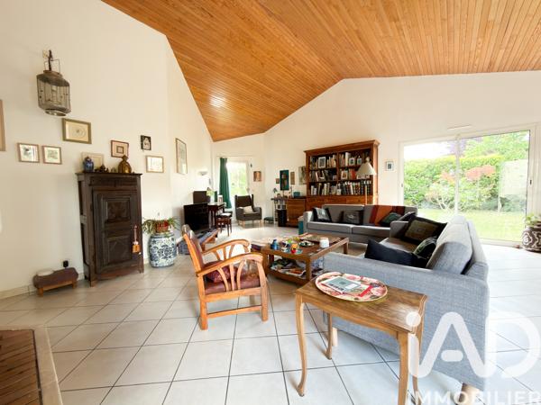 Maison à vendre 8 pièces 193,75 m² Basse-Goulaine