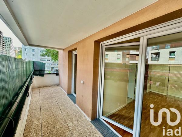 Appartement 3 pièces de 60 m² à Bobigny (93000)