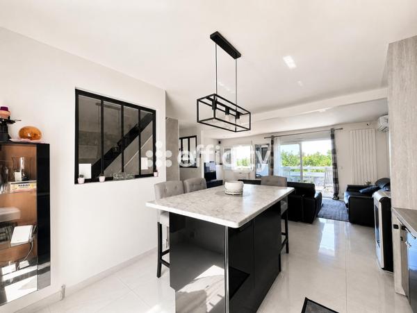 Maison
         7 pièces
        - 180 m² 509 000 € *