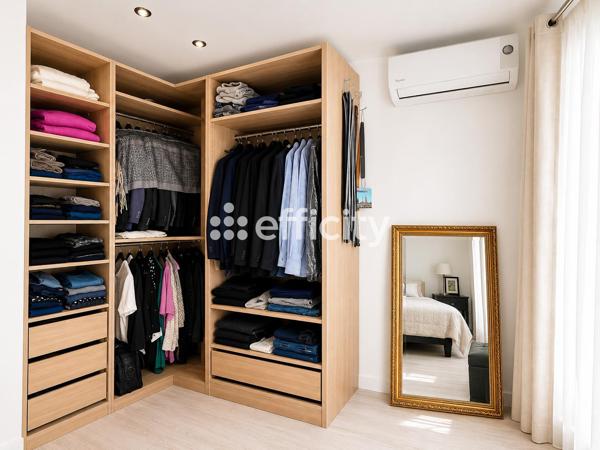 Maison
         7 pièces
        - 180 m² 509 000 € *