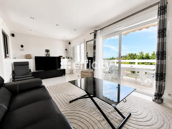 Maison
         7 pièces
        - 180 m² 509 000 € *