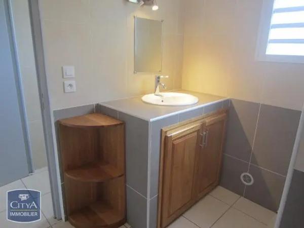 Maison à louer 3 pièces 75m²