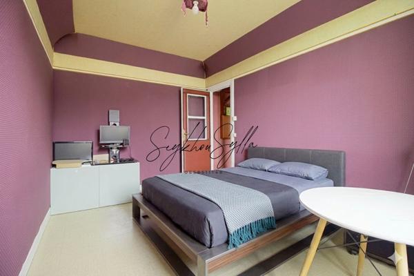 Appartement
         2 pièces
        - 36 m² Exclusivité 185 000 € *