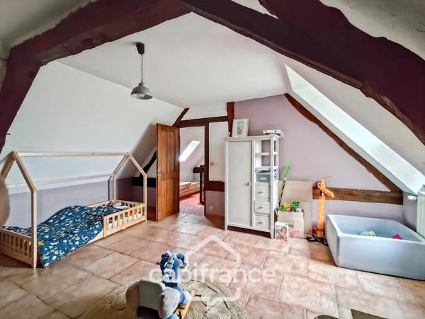 Maison à vendre 7 pièces LA CHAPELLE HUON (72)  -  terrain 3572 m²  -