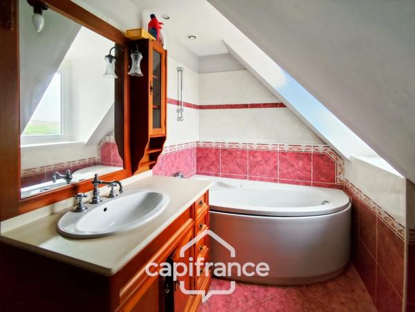Maison à vendre 7 pièces LA CHAPELLE HUON (72)  -  terrain 3572 m²  -