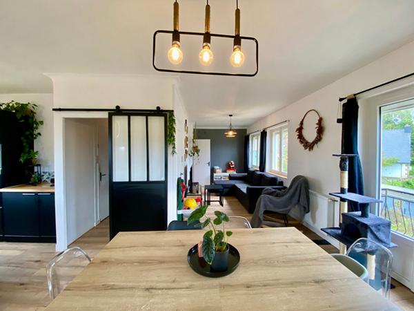 A VENDRE MAISON 3 CHAMBRES SUR LA COMMUNE DE CORSEUL AVEC JARDIN A 7KM DE SAINT JACUT DE LA MER ET 7 MIN DE DINAN