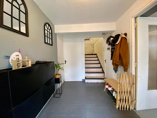 A VENDRE MAISON 3 CHAMBRES SUR LA COMMUNE DE CORSEUL AVEC JARDIN A 7KM DE SAINT JACUT DE LA MER ET 7 MIN DE DINAN