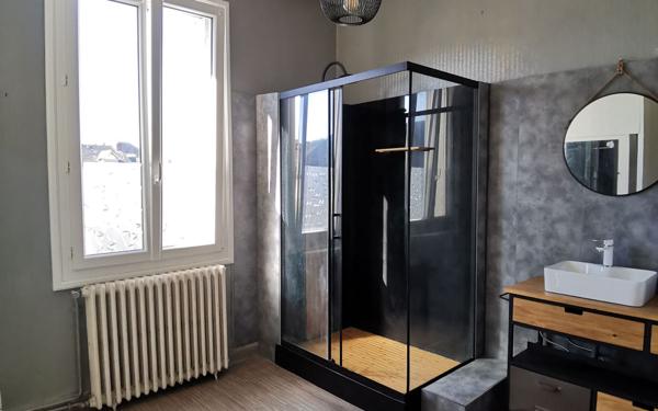 Maison à vendre    6 pièces • 124 m2 Brive-la-Gaillarde