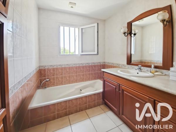 Maison à vendre 7 pièces 142 m² Pluvigner