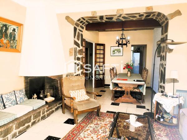 Charmante Maison de ville en 2 Faces, T6, Terrasse