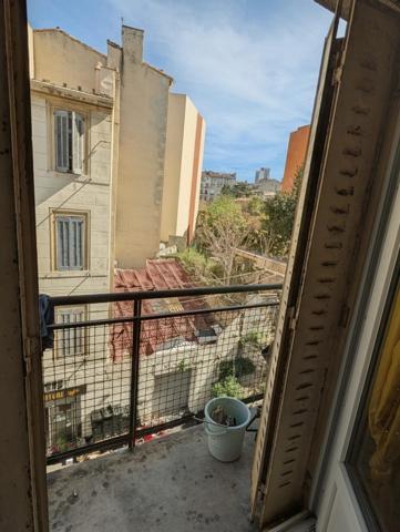 T2 Lumineux Balcon  - Belle de Mai - Clé en main