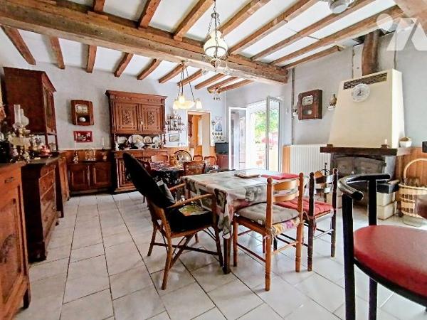 BEAU POTENTIEL SUPERFICIE