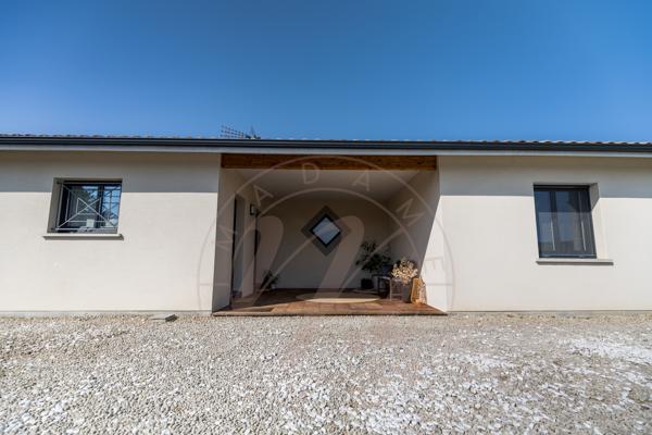 Maison contemporaine avec patio – Un véritable cocon de sérénité à Saint-Pierre-du-Mont Détails des diagnostics énergétiques